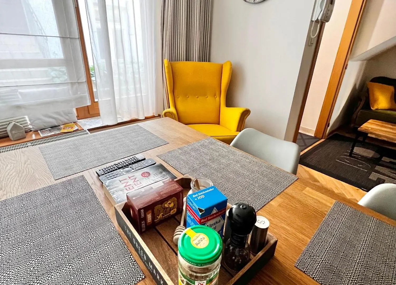 Old Town Apartment - Terrace & Parking 프라하 체코