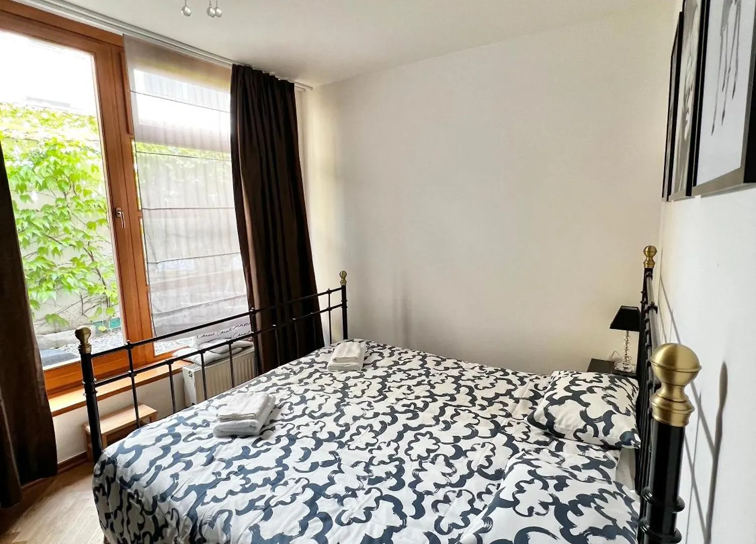 Old Town Apartment - Terrace & Parking 프라하